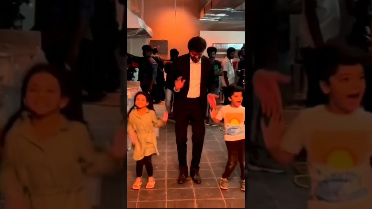 Actor Vijay Dance With childrens #leo #leofirstsingle #naaready #thalapathyvijay #thalapathy