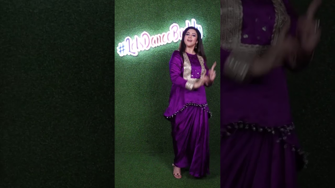 Actress Meena Dance