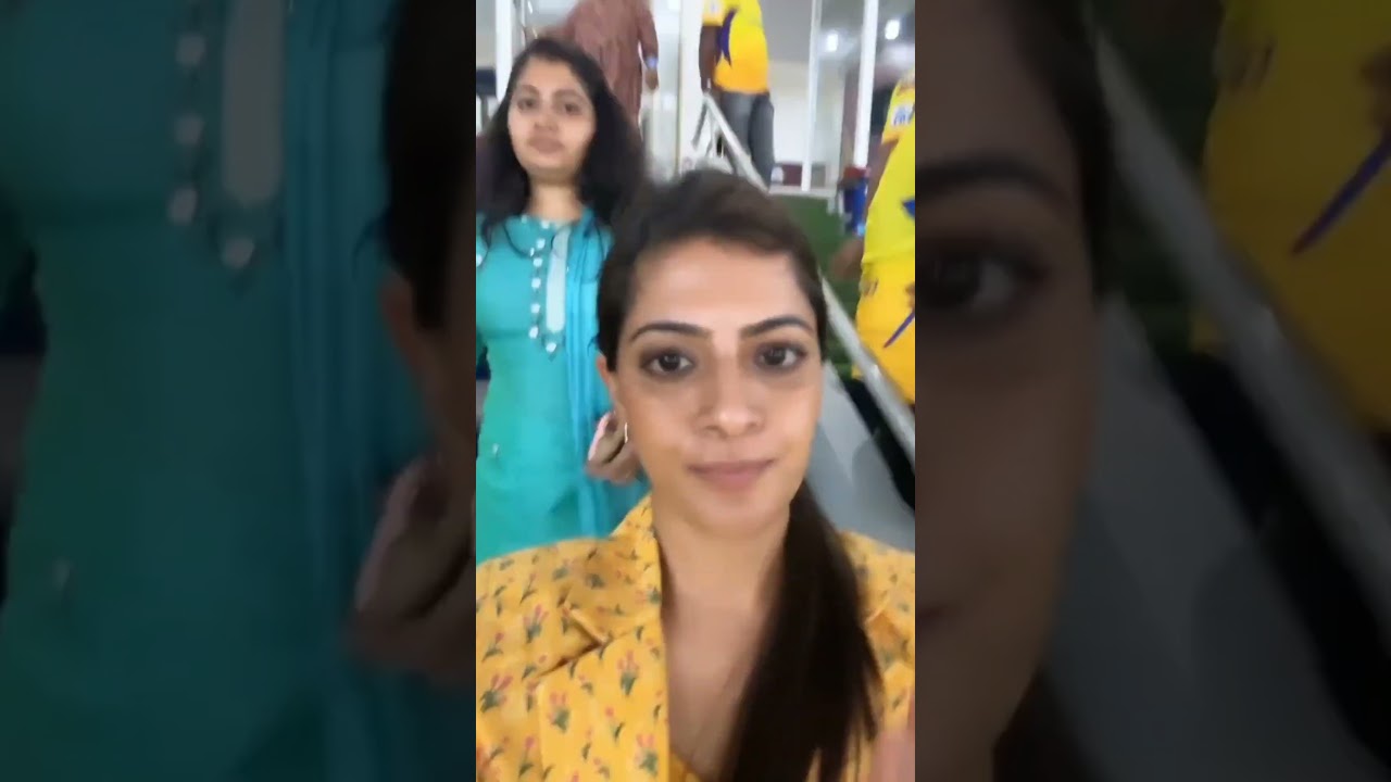 Varalakshmi Sarathkumar and Aishwarya rajinikanth celebrate chennai Kings victory #ipl2023