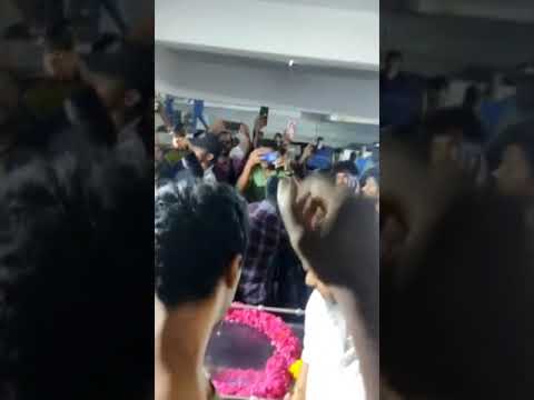 actor vijay paid tribute actor manobala