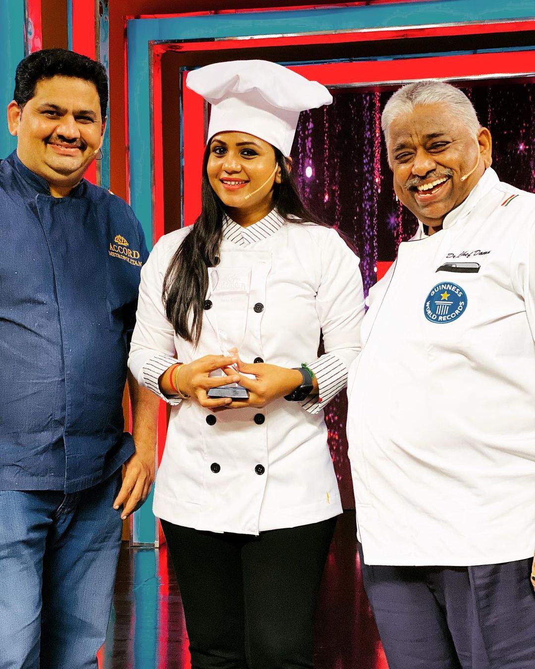 "இது குக்கு வித் கோமாளி! முடிஞ்சா நீ சமாளி!" Cook With Comali Season 3 Grand Launch Promo 2