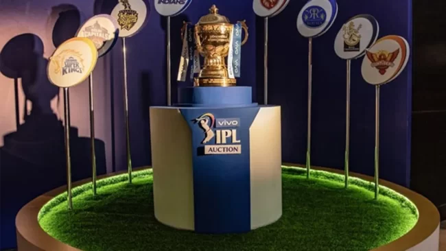 ஐபிஎல் ஏலம் தொடங்கியது... ப்ராவோ-வை தக்க வைத்த சென்னை அணி | IPL 2022 Auction 1