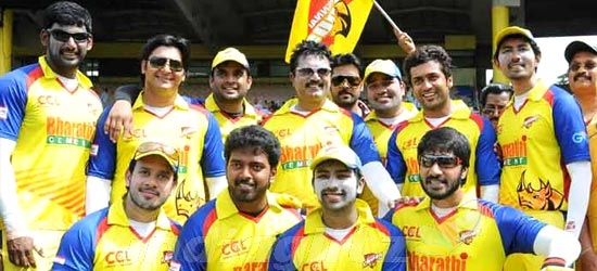 CCL கிரிக்கெட் போட்டியில் பயங்கர கலாட்டா செய்யும் அகில உலக சூப்பர் ஸ்டார்.. செம்ம ஜாலியான வீடியோ இதோ 2