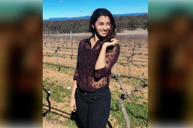 சினிமாவுக்கு முன் பிரியா பவானி சங்கர் எப்படி இருக்கிறார் தெரியுமா? நீங்களே பாருங்க 8