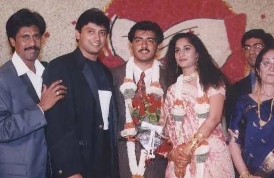 காணக்கிடைக்காத தல அஜித் மற்றும் ஷாலினியின் திருமண புகைப்படங்கள் இதோ 6