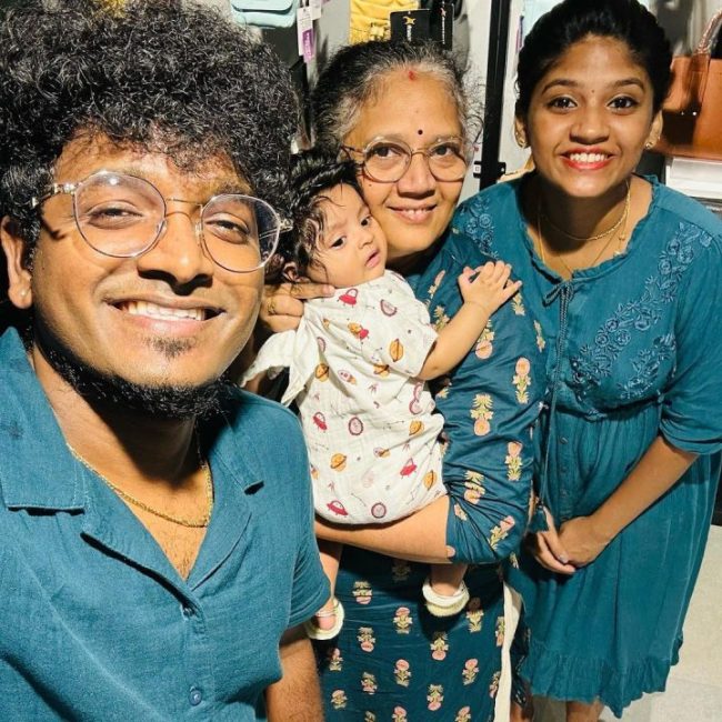 குடும்பத்துடன் பிறந்தநாளை கொண்டாடிய SUPER SINGER அஜய் கிருஷ்ணா 4