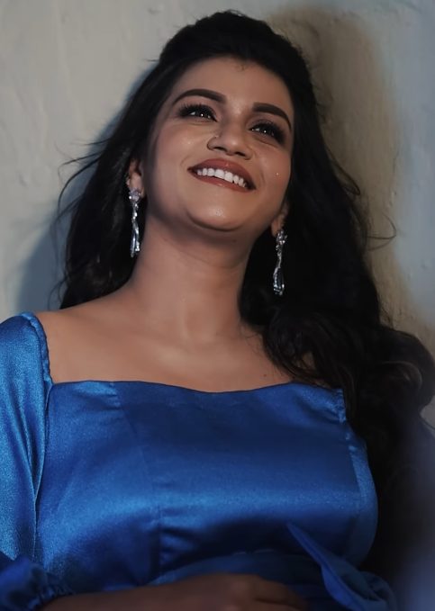 நிறை மாதத்தில் PHOTOSHOOT எடுத்த சீரியல் நடிகை ஸ்ரீ தேவி அசோக் 2
