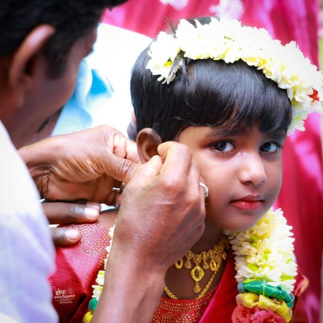 மகளுக்கு பிரம்மாண்டமாக காதணி விழா நடத்திய அறந்தாங்கி நிஷா 2