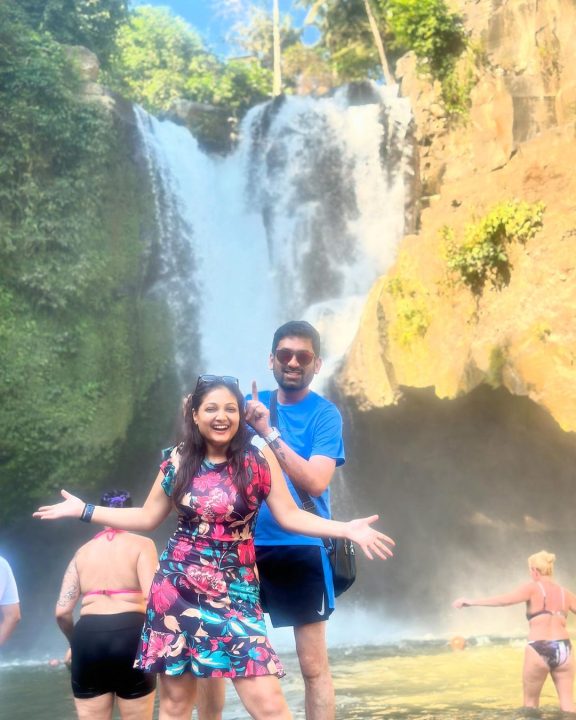 கணவருடன் பாலி நாட்டிற்கு Honeymoon சென்ற ரோஜா சீரியல் நடிகை பிரியங்கா 3