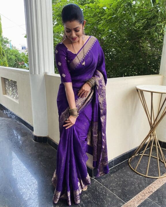 திருடா திருடி நாயகி சாயா சிங் லேட்டஸ்ட் புகைப்படங்கள் 6