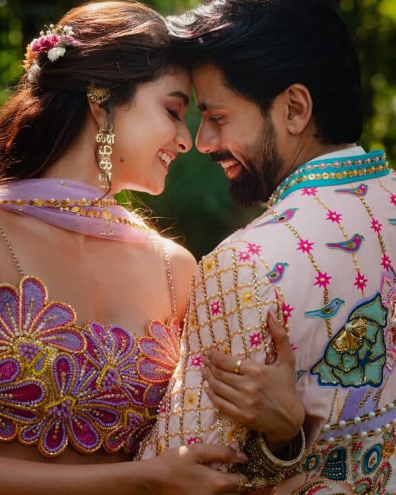 கேரளாவில் கோலாகலமாக நடைபெற்ற நடிகை கீர்த்தி சுரேஷ் திருமண மெஹந்தி நிகழ்ச்சி 7