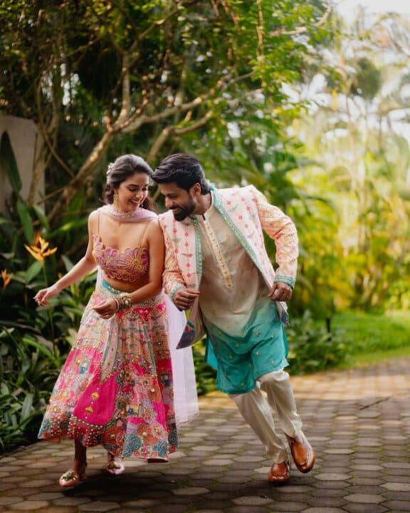 கேரளாவில் கோலாகலமாக நடைபெற்ற நடிகை கீர்த்தி சுரேஷ் திருமண மெஹந்தி நிகழ்ச்சி 5