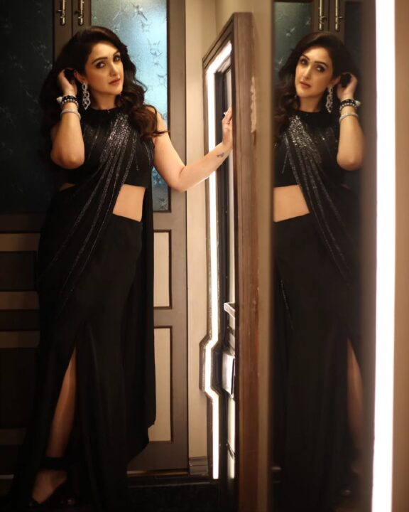 நடிகர் விஜயகுமார் மகள் ஸ்ரீதேவி விஜயகுமாரின் லேட்டஸ்ட் கிளிக்ஸ் 4