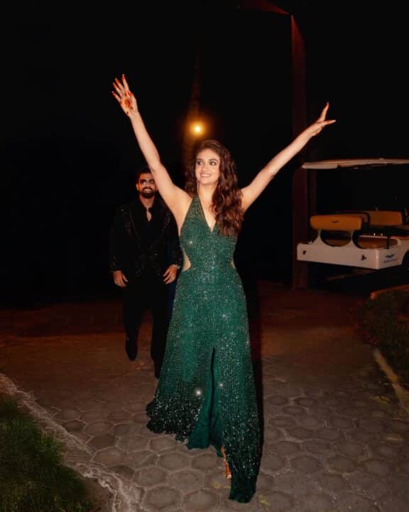 கணவருடன் பார்ட்டியில் டான்ஸ் ஆடி அசத்திய நடிகை கீர்த்தி சுரேஷ் 4