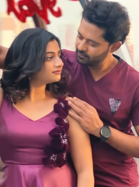 காதலன் அருண் உடன் காதலர் தினத்தை கொண்டாடிய பிக் பாஸ் அர்ச்சனா 3