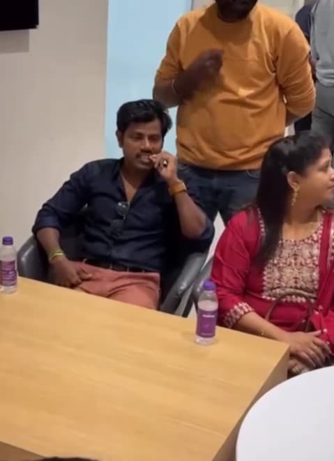 சொந்தமாக கார் வாங்கிய விஜய் டிவி அமுதவாணன் 5