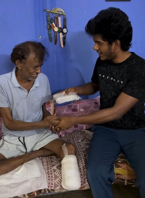 சர்க்கரை வியாதியால் ஒரு கால் எடுக்கப்பட்ட லொள்ளு சபா நடிகருக்கு 1லட்சம் கொடுத்து உதவிய KPY பாலா 3