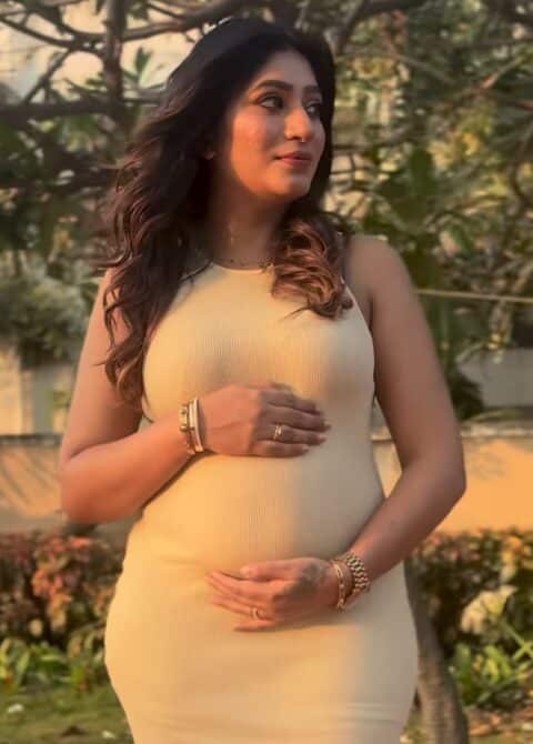 அப்பாவாக போவதை மகிழ்ச்சியாக அறிவித்த பிக் பாஸ் ஷாரீக் 6