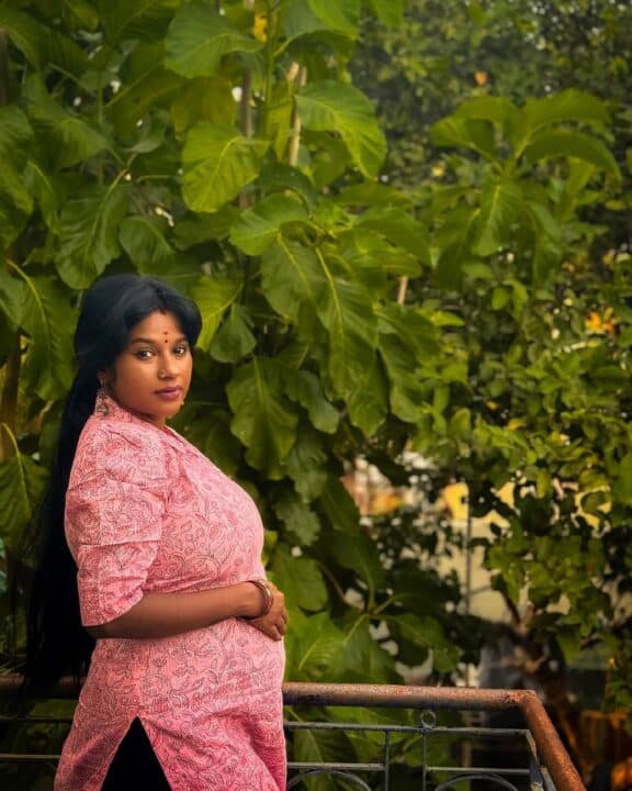 அம்மா ஆக போகும் சுந்தரி சீரியல் நாயகி கேபிரியல் லேட்டஸ்ட் கிளிக்ஸ் 6