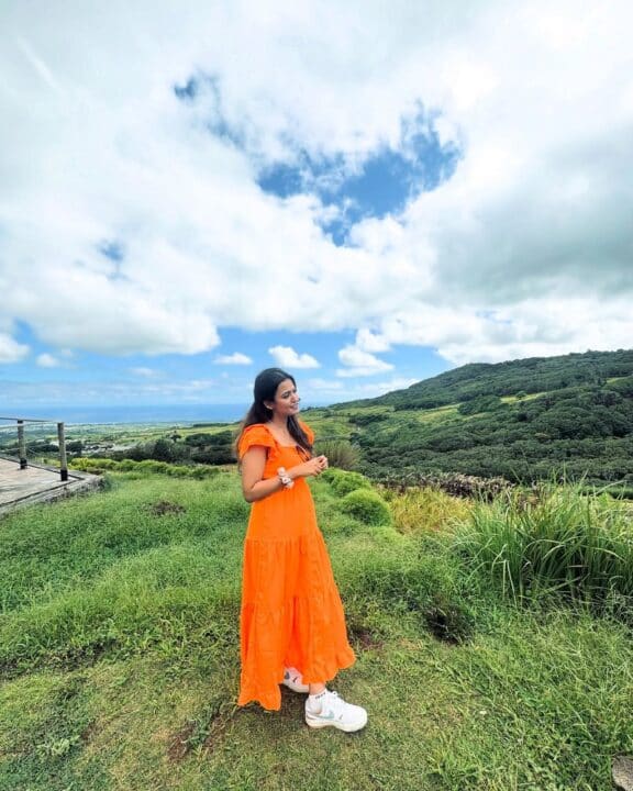 DADA பட நாயகி அபர்ணா தாஸ் ஆப்ரிக்காவில் விடுமுறை கொண்டாட்டம் 1