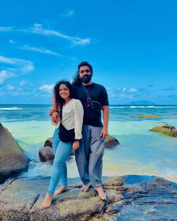 காதலர் தினத்தை கொண்டாடிய சூப்பர் சிங்கர் பிரியா ஜெர்சன் 2