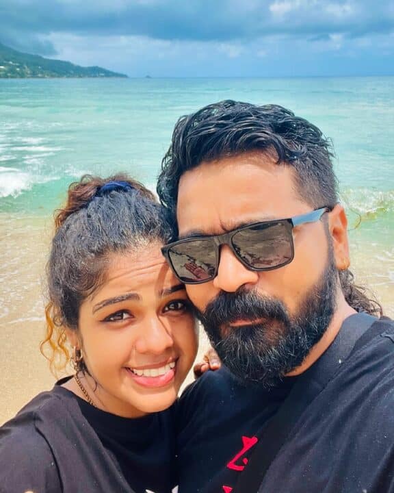 காதலர் தினத்தை கொண்டாடிய சூப்பர் சிங்கர் பிரியா ஜெர்சன் 6