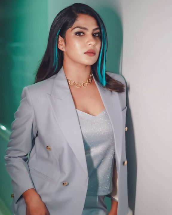 உறவே என் ஆசை உறவே.. லப்பர் பந்து பட நாயகி ஸ்வாசிகவின் செம்ம கியூட்டான புகைப்படங்கள் 4