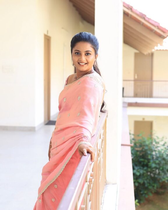 சிறகடிக்க ஆசை சீரியல் நாயகி கோமதி ப்ரியாவின் செம்ம கியூட்டான புகைப்படங்கள் 4