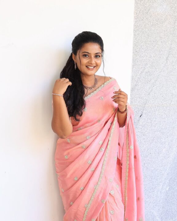 சிறகடிக்க ஆசை சீரியல் நாயகி கோமதி ப்ரியாவின் செம்ம கியூட்டான புகைப்படங்கள் 2