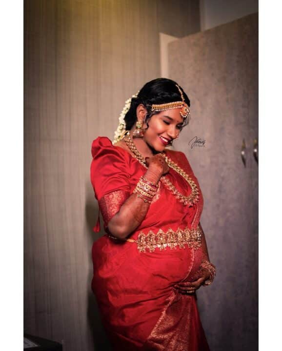 நிறை மாதத்தில் சுந்தரி சீரியல் கேபிரியல் போட்டோஷூட் 3