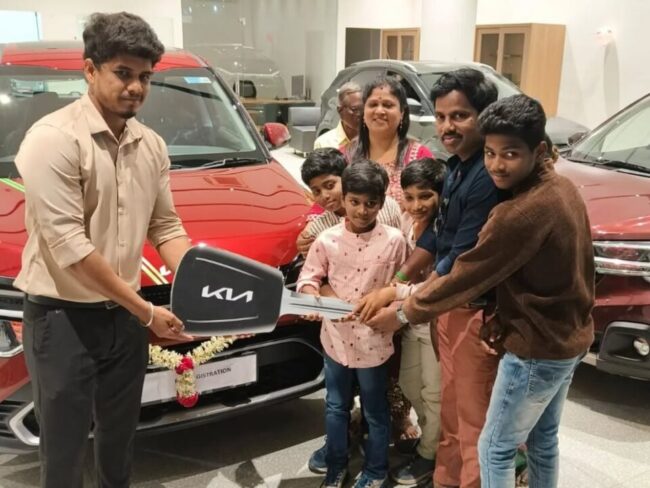 சொந்தமாக கார் வாங்கிய விஜய் டிவி அமுதவாணன் 2