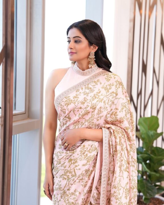 பருத்திவீரன் பட நாயகி பிரியாமணியின் செம்ம கியூட்டான லேட்டஸ்ட் புகைப்படங்கள் 3