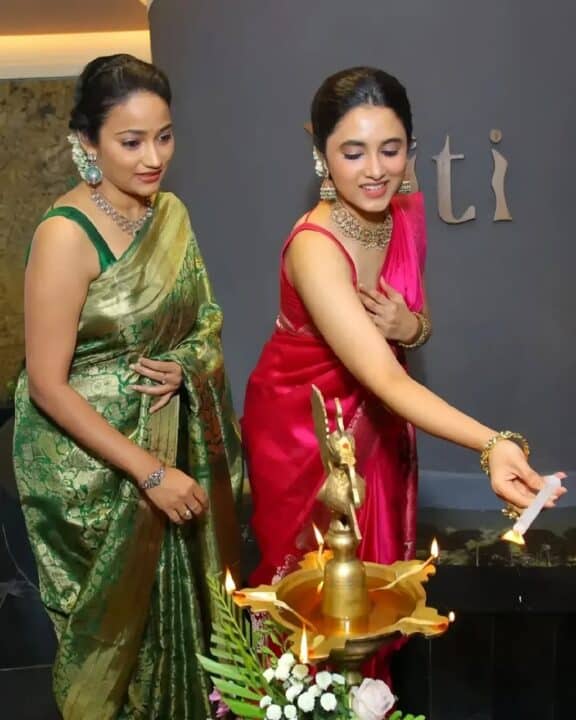 கோல்டன் ஸ்பாரோ என் நெஞ்சில அரோ..நடிகை பிரியங்கா மோகனின் செம்ம கியூட்டான கிளிக்ஸ் 6