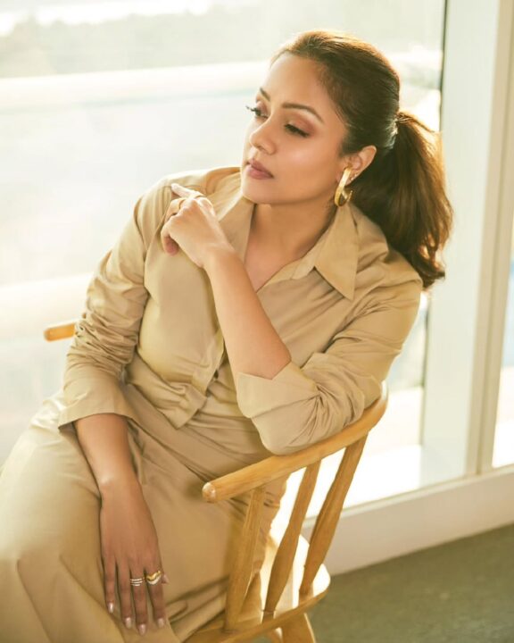 நடிகை ஜோதிகாவின் செம்ம கியூட்டான லேட்டஸ்ட் புகைப்படங்கள் 2