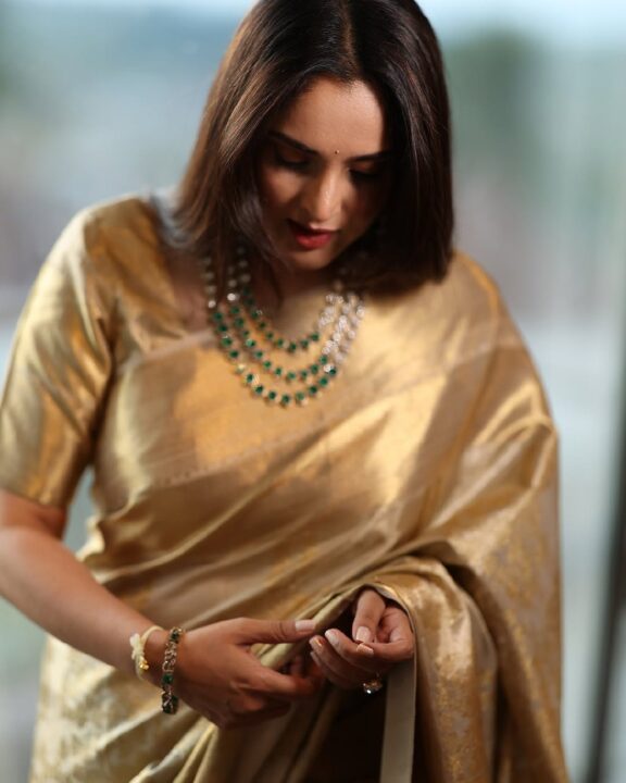 பொல்லாதவன் பட கதாநாயகி திவ்யாவின் லேட்டஸ்ட் புகைப்படங்கள் 2